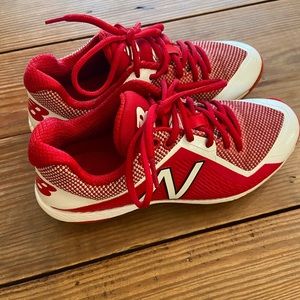 New Balance Metal Baseball Cleats Big Boys size 5.5